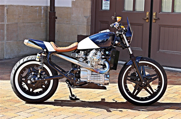 點擊瀏覽下一頁