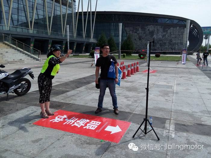 點(diǎn)擊瀏覽下一頁