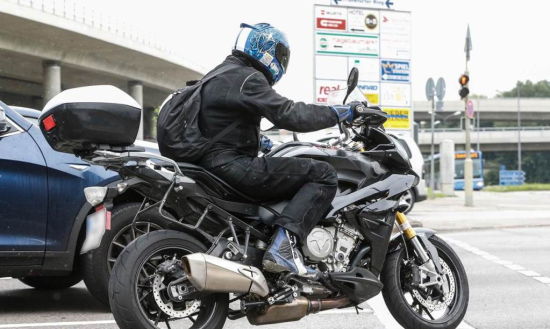 點擊瀏覽下一頁