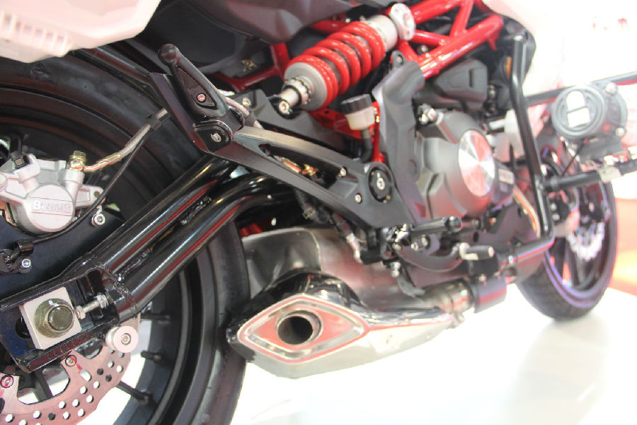 點(diǎn)擊瀏覽下一頁