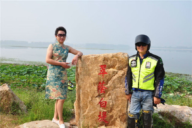 點(diǎn)擊瀏覽下一頁