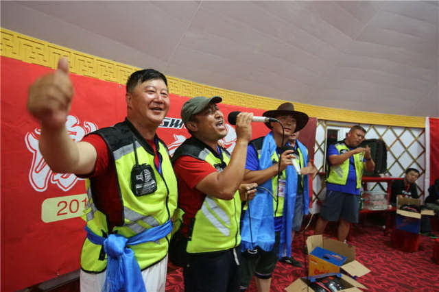 點(diǎn)擊瀏覽下一頁