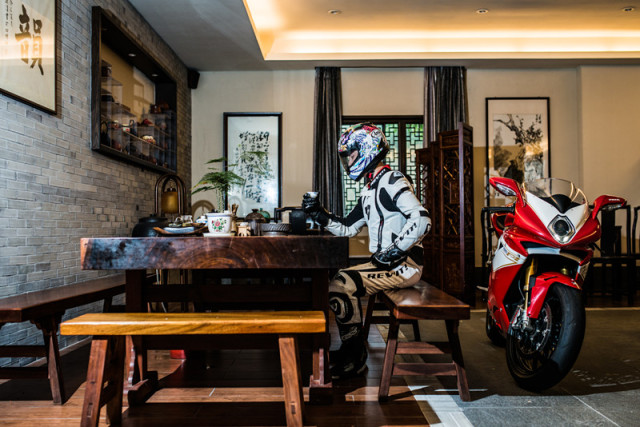 點擊瀏覽下一頁