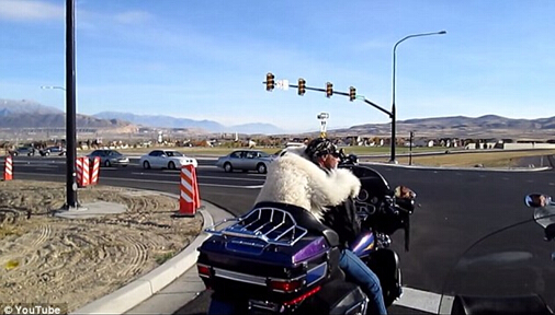 點擊瀏覽下一頁