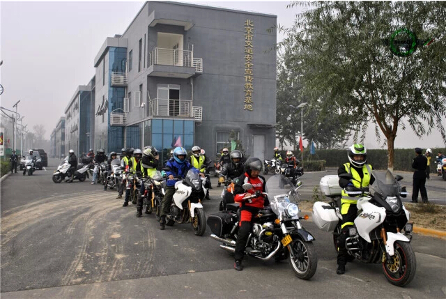 點(diǎn)擊瀏覽下一頁