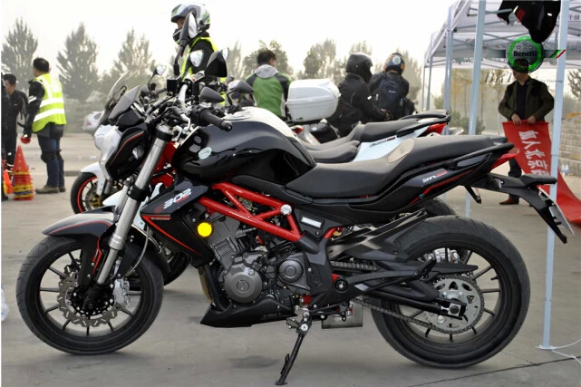 點(diǎn)擊瀏覽下一頁