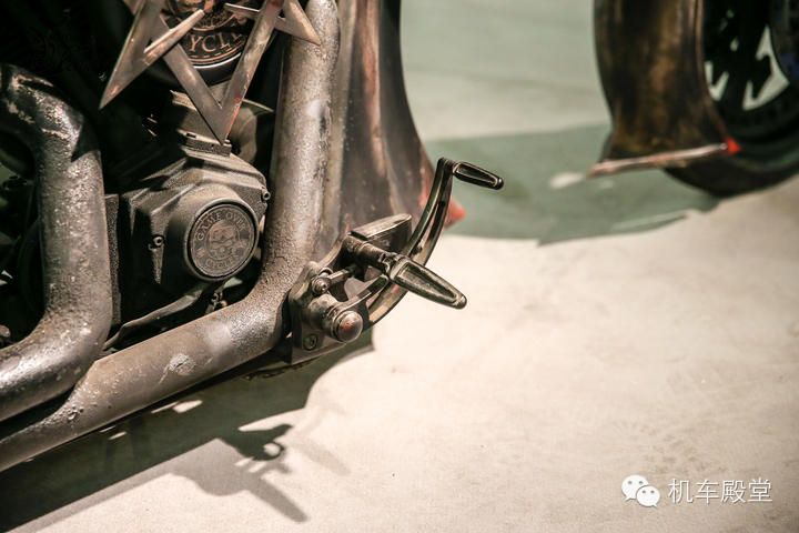 點擊瀏覽下一頁