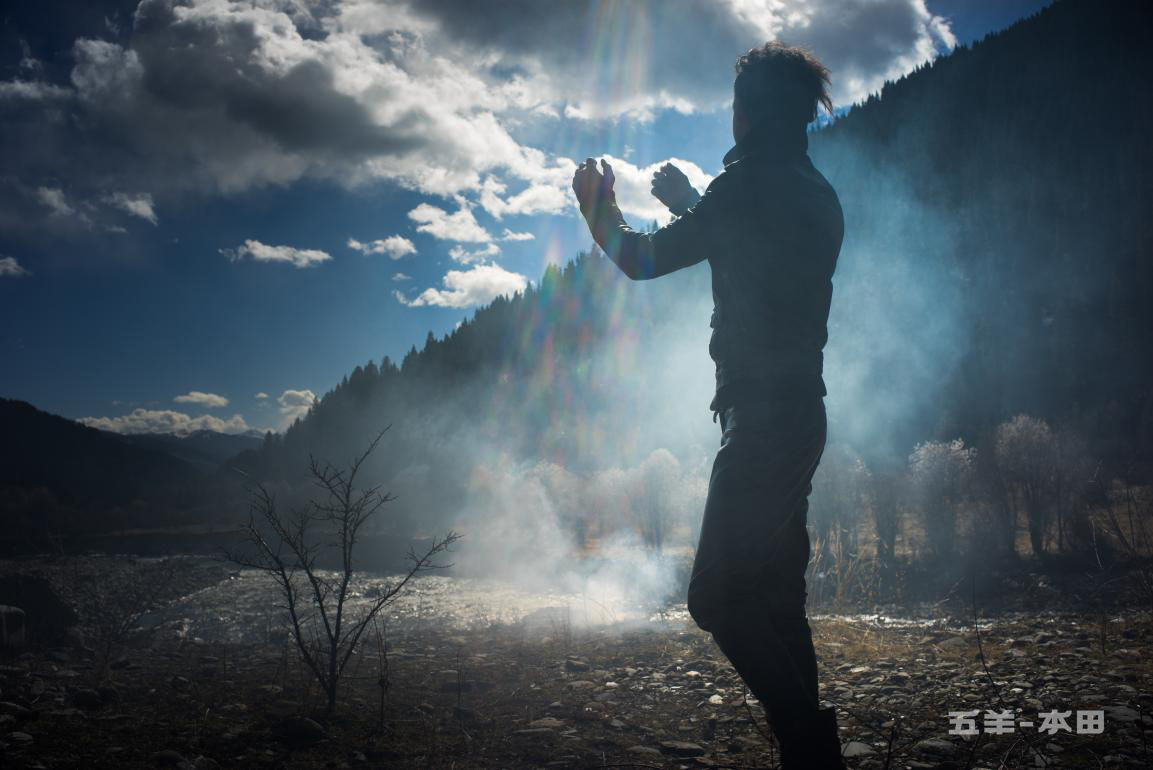 點擊瀏覽下一頁