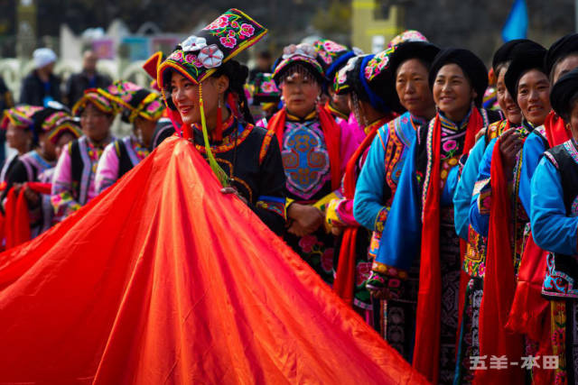 點擊瀏覽下一頁