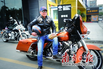 點擊瀏覽下一頁