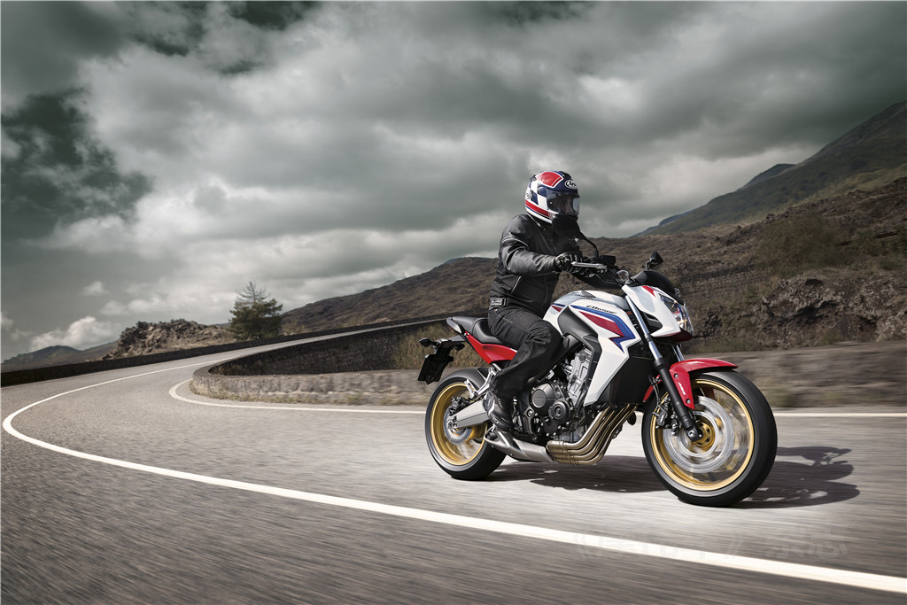 點(diǎn)擊瀏覽下一頁