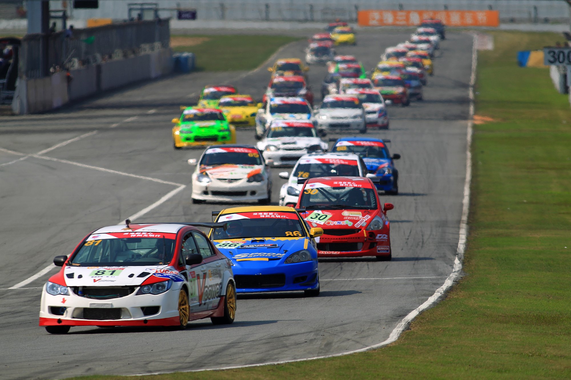 賽道英雄-貳參賽陣容強(qiáng)大