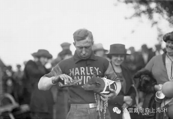 點(diǎn)擊瀏覽下一頁(yè)