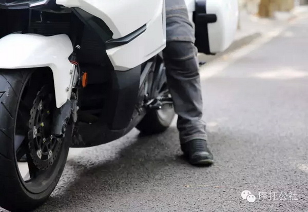 點擊瀏覽下一頁