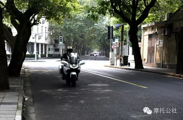 點擊瀏覽下一頁