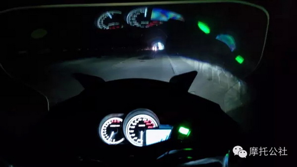 點擊瀏覽下一頁