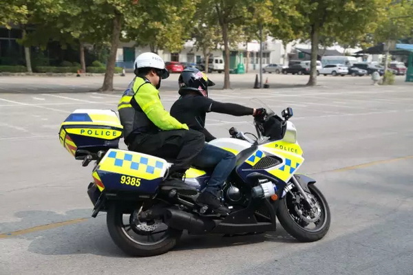 點(diǎn)擊瀏覽下一頁(yè)