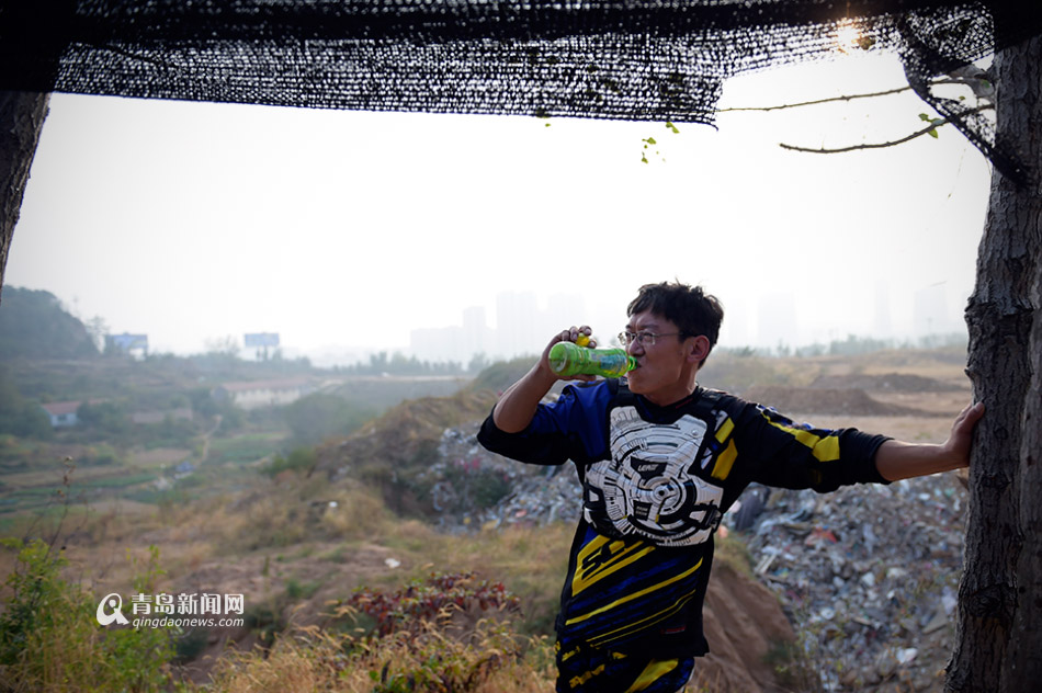 【新青年】騎士王迅 青島越野摩托車第一人