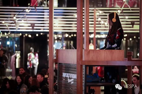 點(diǎn)擊瀏覽下一頁