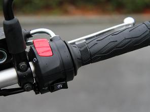 用實(shí)力說(shuō)話 試駕V-Strom DL650摩托車