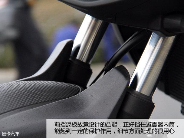 用實(shí)力說(shuō)話 試駕V-Strom DL650摩托車