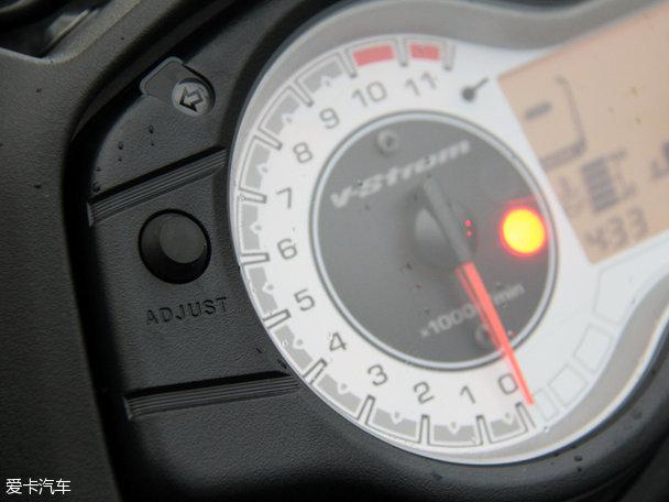 用實(shí)力說(shuō)話 試駕V-Strom DL650摩托車