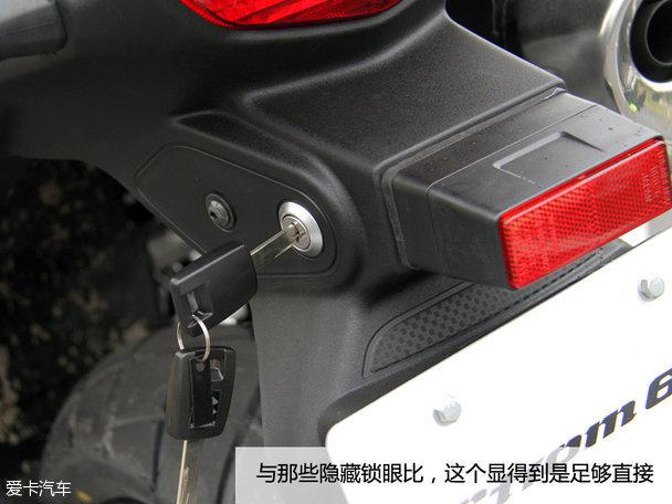用實(shí)力說(shuō)話 試駕V-Strom DL650摩托車