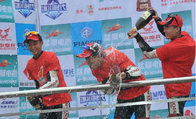 點擊瀏覽下一頁