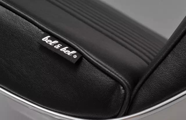 經(jīng)典摩托車Vespa變身辦公椅