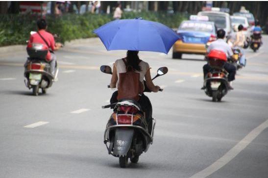 禁止電動車、摩托車上路，麻煩就會結(jié)束嗎？