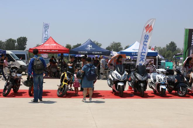 鈴木-標(biāo)致-五羊本田展位