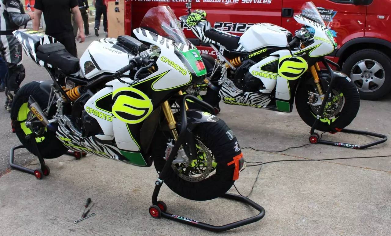 快訊：中國(guó)摩托征戰(zhàn)全球最險(xiǎn)摩托賽事，斬獲佳績(jī)