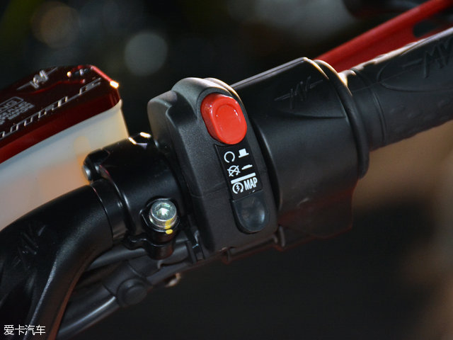 奧古斯塔;dragster RR LH44;漢密爾頓;摩托車;限量版;