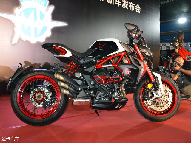 奧古斯塔;dragster RR LH44;漢密爾頓;摩托車;限量版;