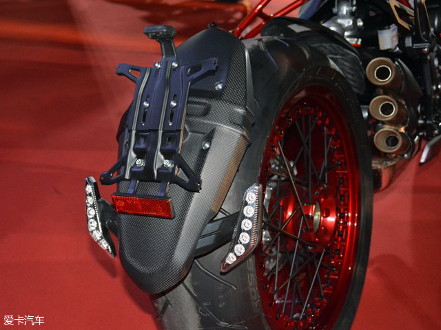 奧古斯塔;dragster RR LH44;漢密爾頓;摩托車;限量版;