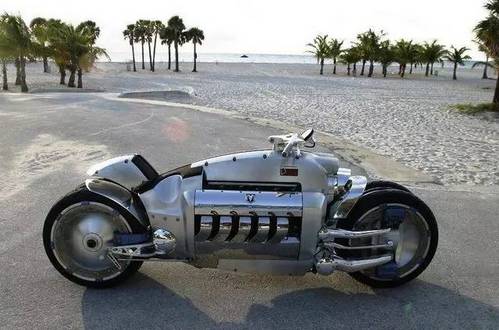 太震撼！世界上最大、最快摩托車，牛X到無(wú)法想象