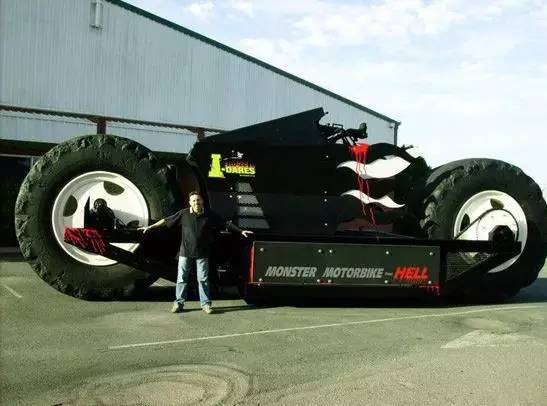 太震撼！世界上最大、最快摩托車，牛X到無(wú)法想象