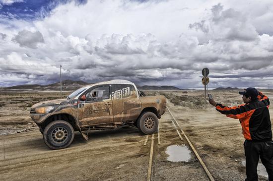 中國(guó)車手組合何志濤/趙凱（#358）