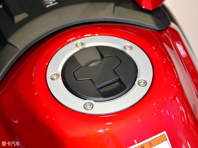 DL250;鈴木摩托車;SUZUKI;豪爵鈴木;雙缸摩托車