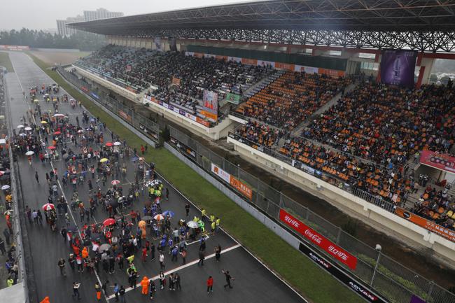 泛珠春季賽資料圖（ZIC摩托車組賽-發(fā)車區(qū)）