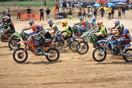 圖片由香港攝影愛(ài)好者蔡先生提供