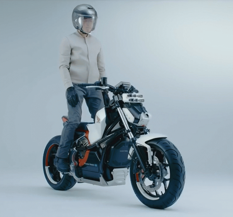 吹響自體平衡摩托車的戰(zhàn)爭號角Riding Assist e／MOTOROiD