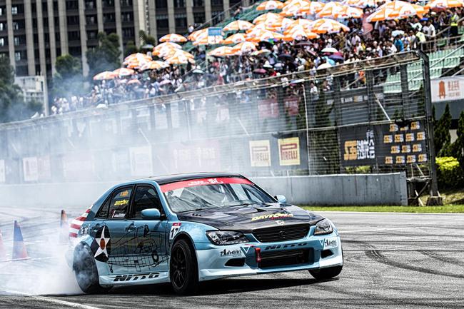 賽道英雄-飄-17號費德里科