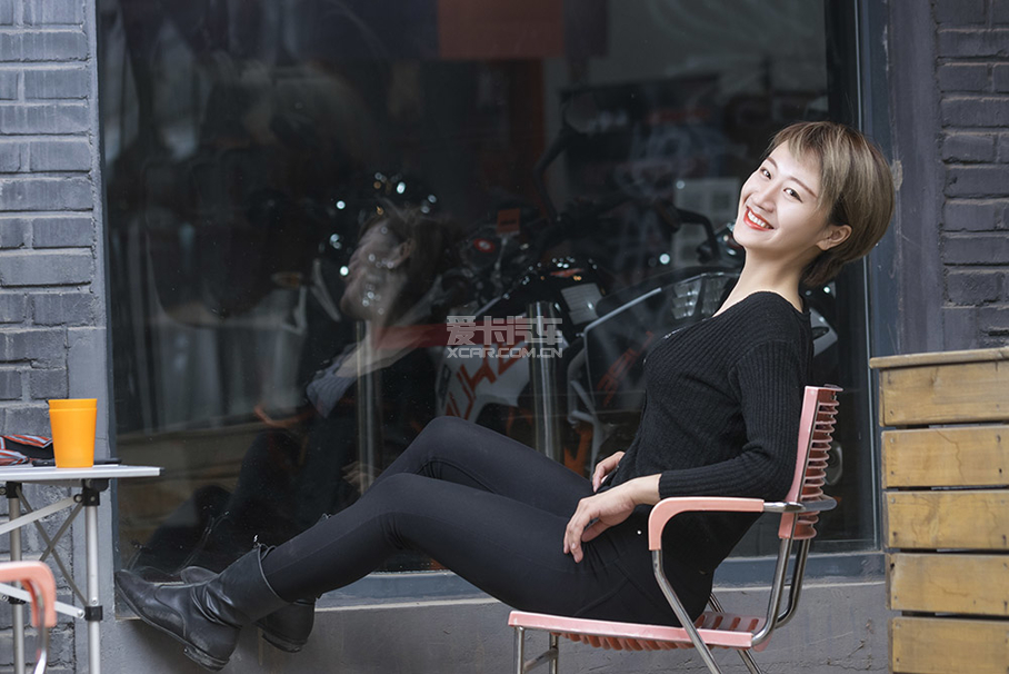 女摩頭;美女;機車美女;摩托日志;機車女;摩托車;KTM;RC