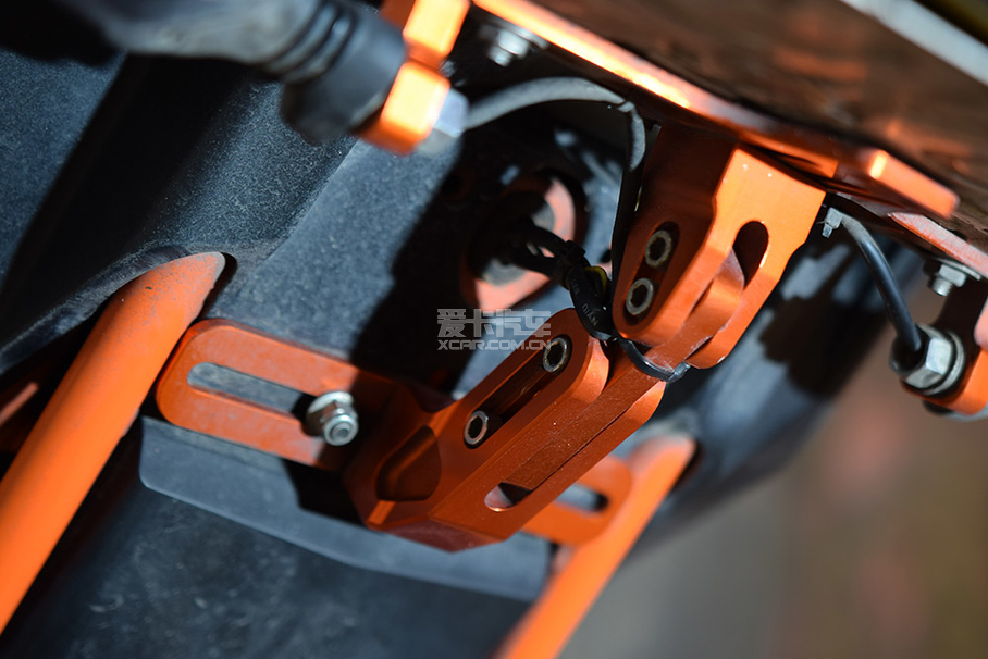 女摩頭;美女;機車美女;摩托日志;機車女;摩托車;KTM;RC