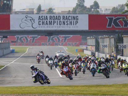 2019ARRC珠海站：競(jìng)爭(zhēng)白熱化！雅馬哈萬(wàn)里達(dá)車隊(duì)李宗拿下ZIC摩托車賽第一回合冠軍