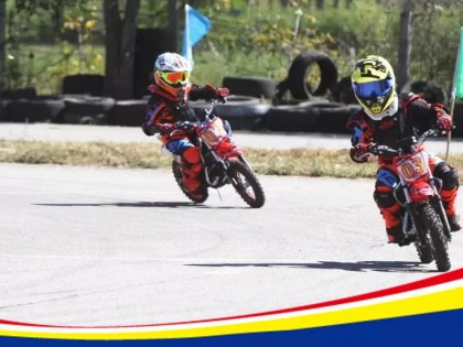 兒童也可以越野？沒錯！首屆兒童摩托車挑戰(zhàn)賽來啦~