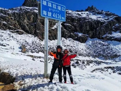 摩旅是年輕人的事？69歲老人帶著老伴摩旅