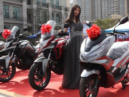 交車只是服務的開始，安普培訓+公益騎行更暖人心！