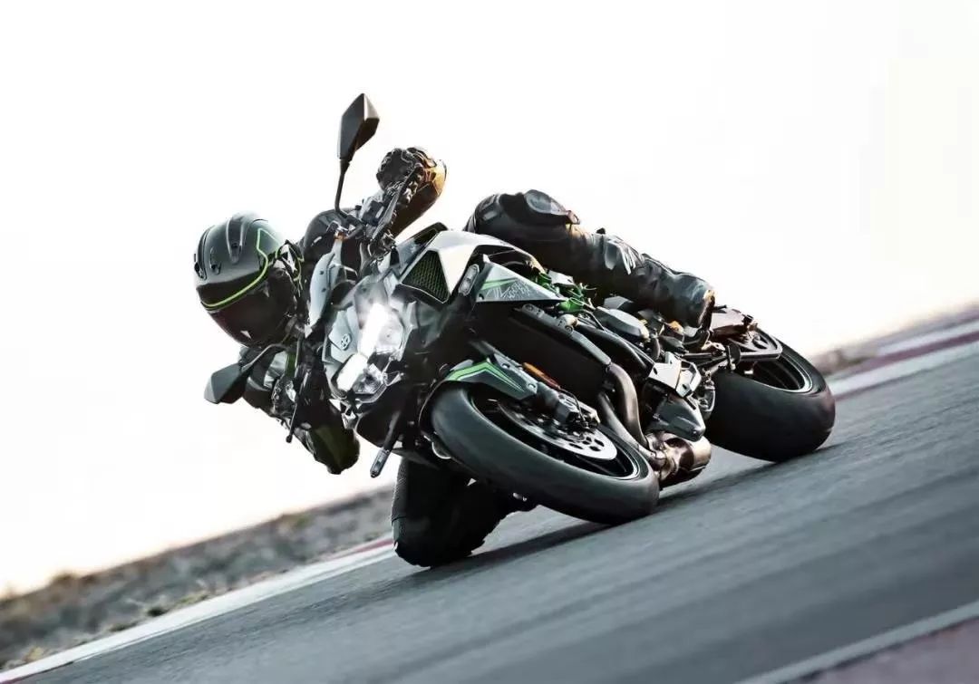 點(diǎn)擊進(jìn)入看圖評(píng)論